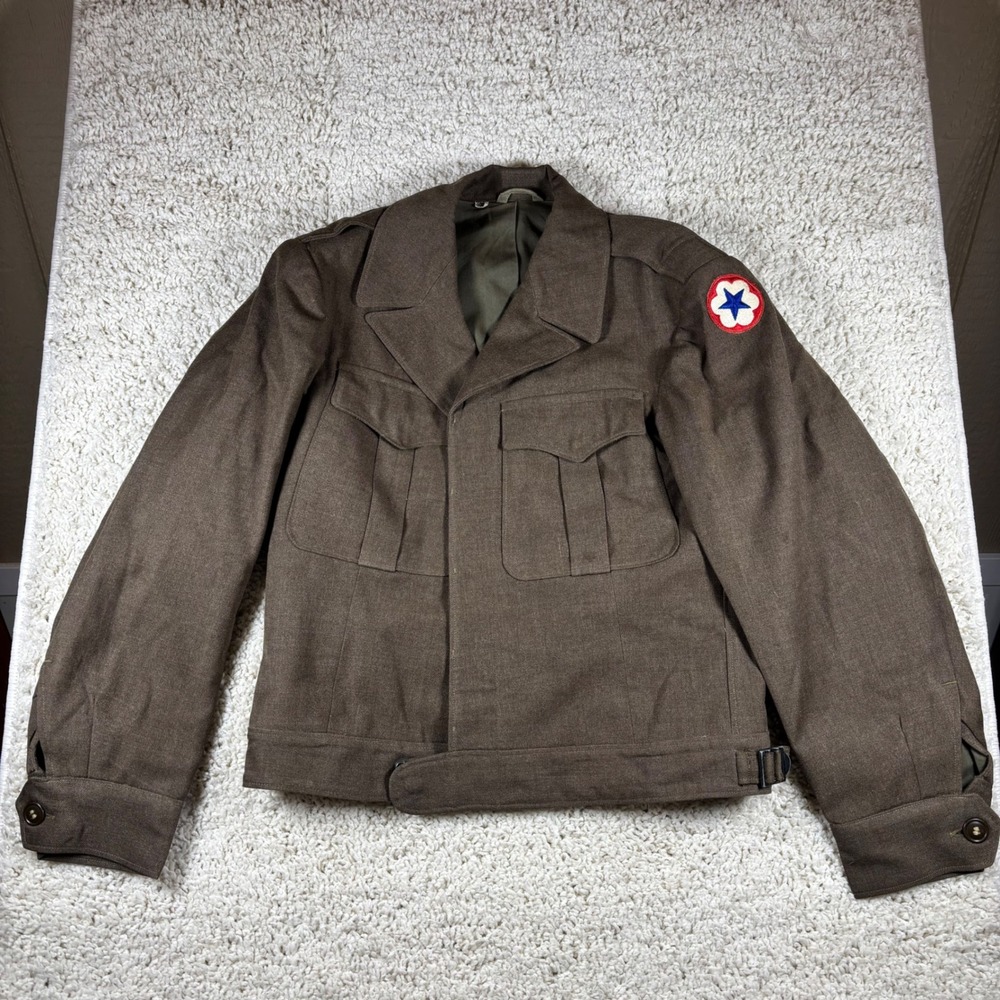 US Army Field Jacket 38R Wool Military Uniform Vintage Patch